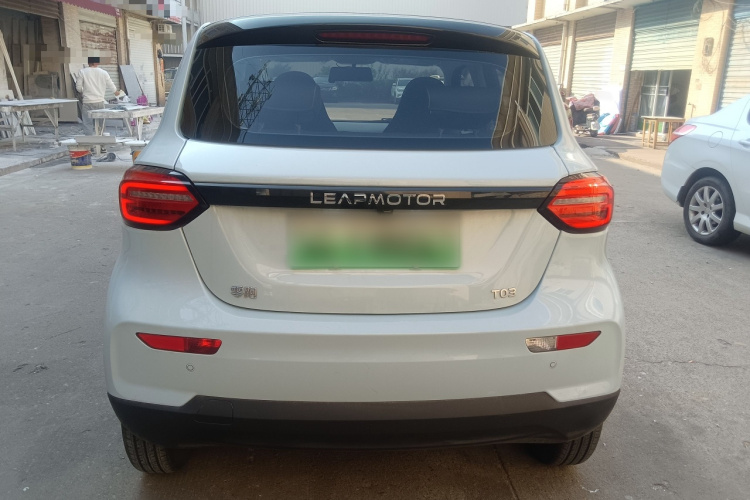 零跑汽车 零跑T03 2024款 310舒享版车身外观6