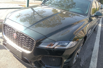 捷豹XFL 2022款 XFL 2.0T P250 两驱精英运动版