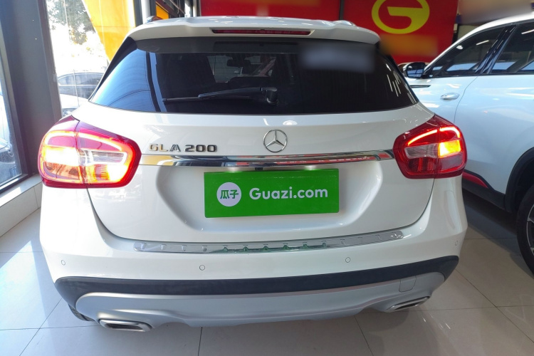 奔驰GLA 2016款 GLA 200 动感型车身外观6