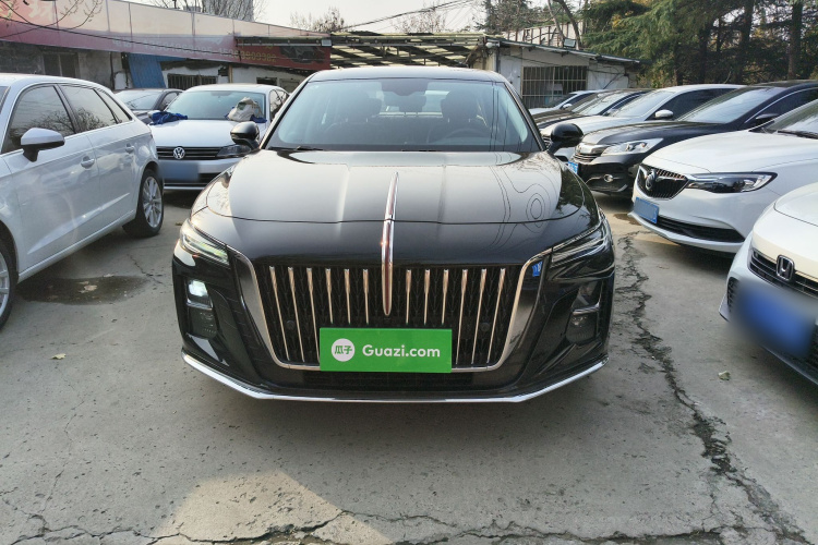 红旗H5 2023款 1.5T DCT智联旗韵版车身外观2