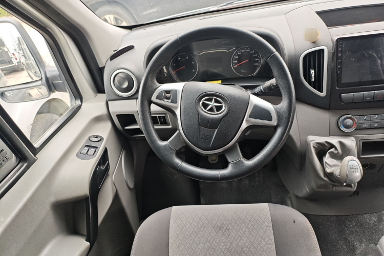 江汽集团 星锐 2021款 2.2T 捷运王快运型中控内饰7002