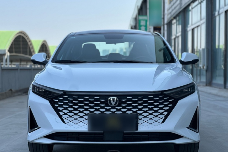 长安 锐程PLUS 2023款 1.5T DCT领航型车身外观6001