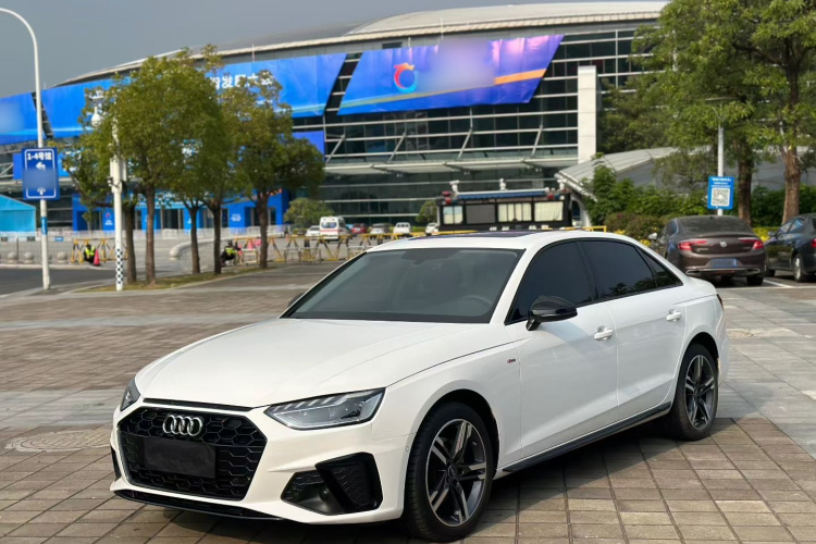 奥迪A4L 2022款 40 TFSI 豪华动感型车身外观6003