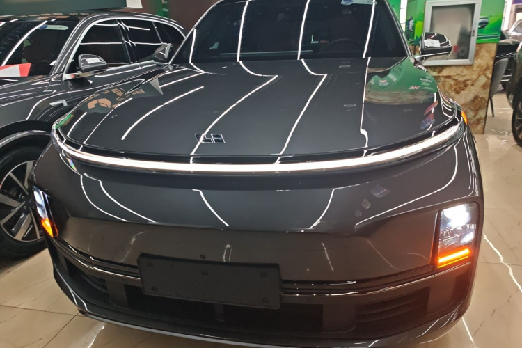 理想汽车 理想L9 2024款 Pro车身外观2