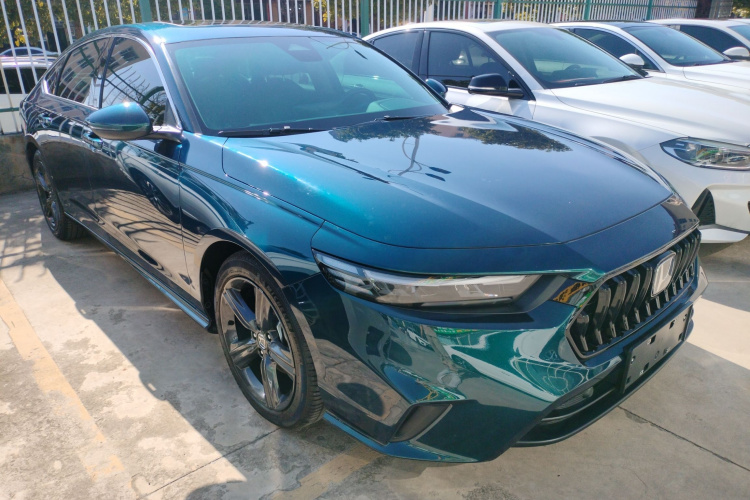 本田 英仕派 2023款 260TURBO 精致版车身外观3