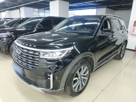 福特 探险者 2023款 EcoBoost 285 四驱钛金版 6座