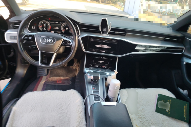 奥迪A6L 2022款 45 TFSI quattro 臻选动感型中控内饰12