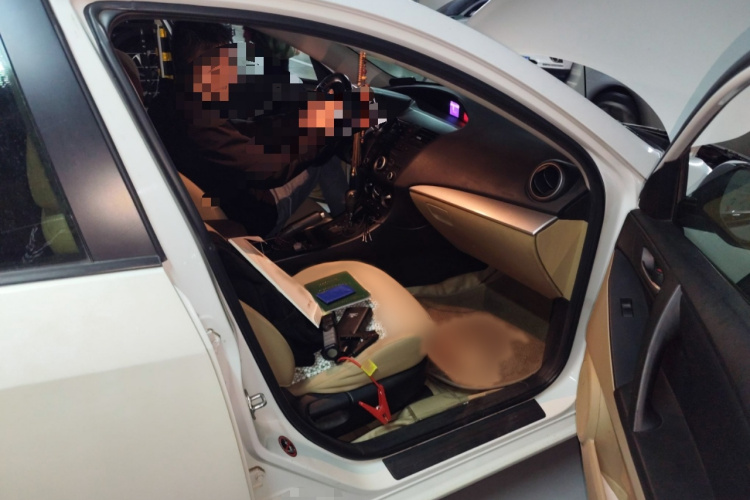 马自达3星骋 2011款 三厢 1.6L 自动精英型局部细节9005