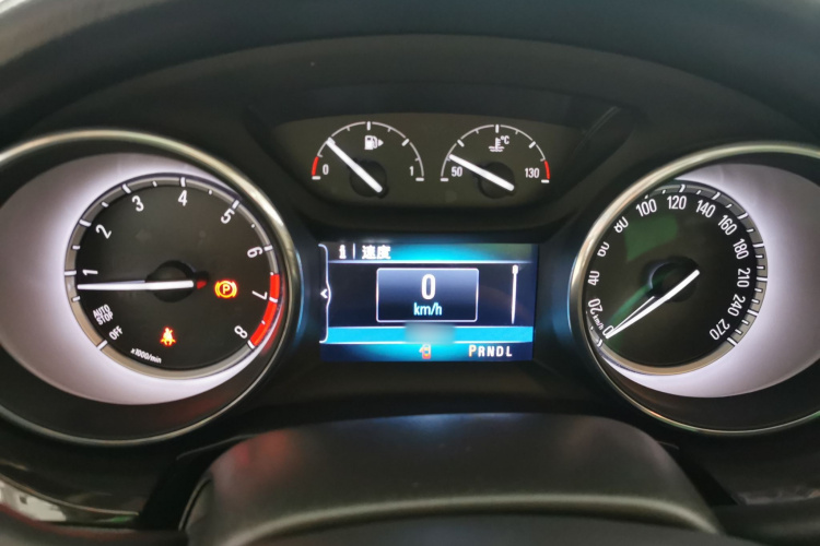 别克 威朗 2019款 三厢 15S 自动领先型局部细节14