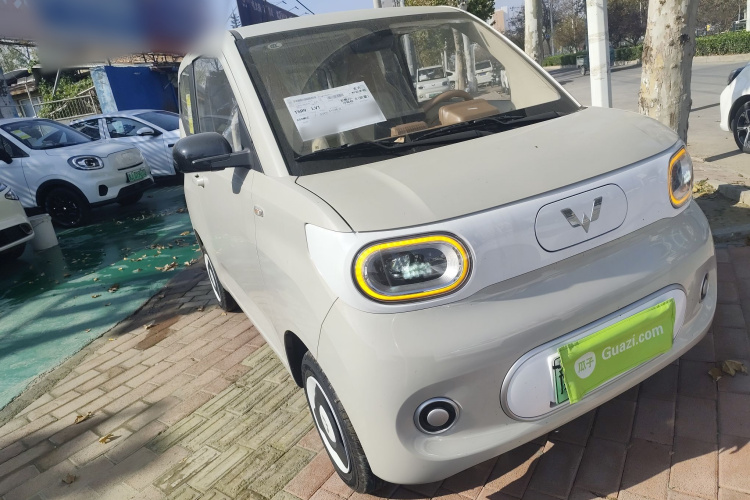 五菱汽车 宏光MINIEV 2024款 第三代 215km 青春版车身外观3