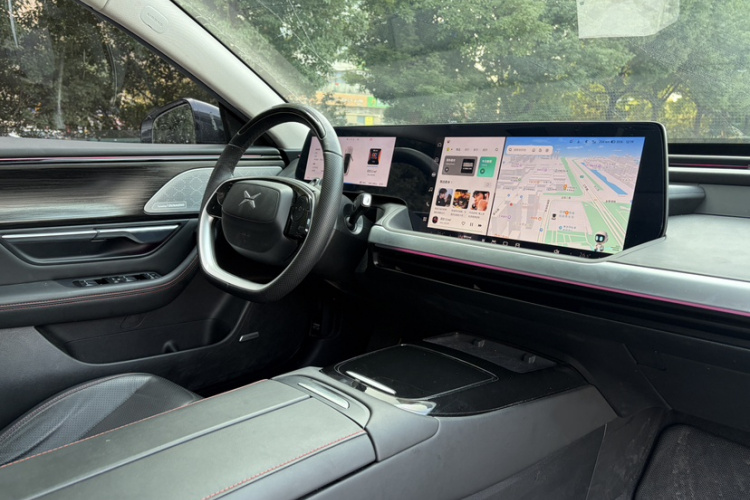 小鹏P7 2020款 670E中控内饰7001