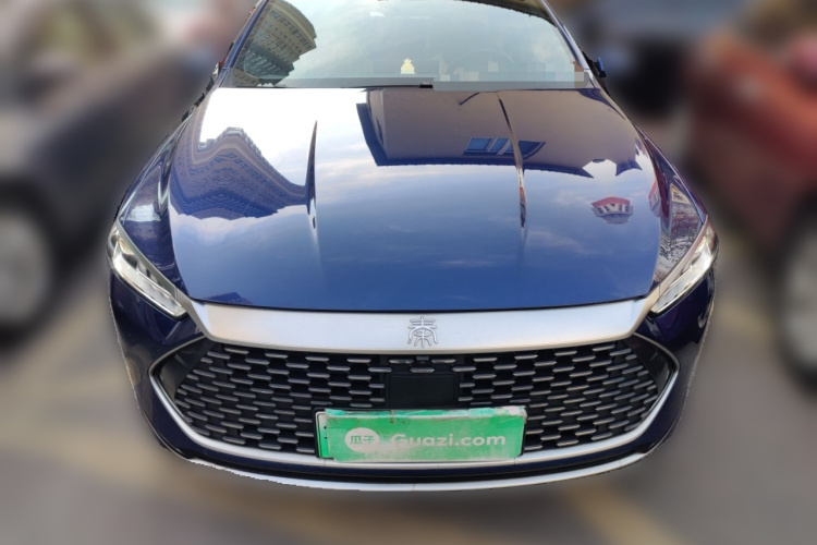 比亚迪 秦PLUS 2021款 DM-i 120KM 旗舰型车身外观2