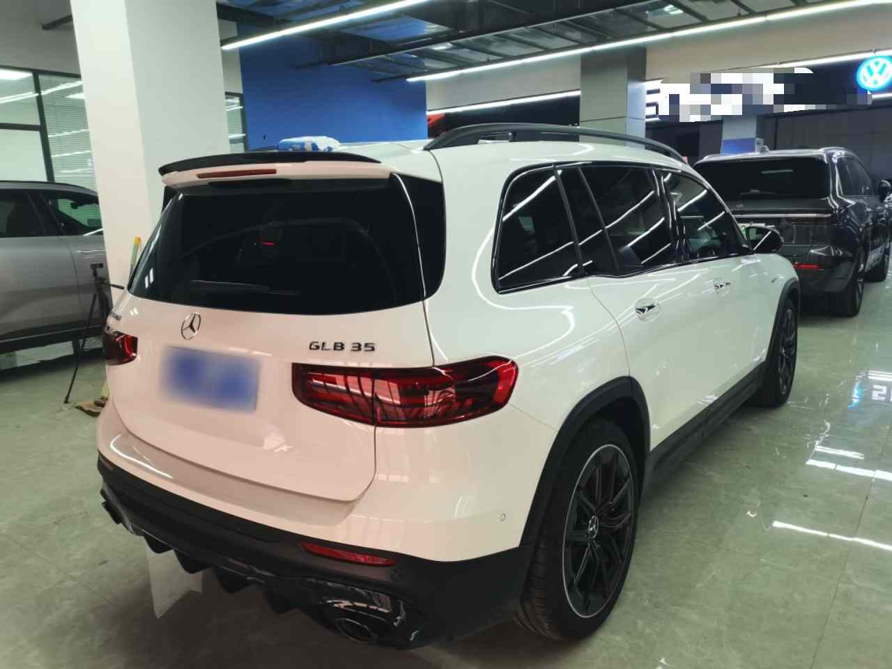奔驰GLB AMG 2024款 AMG GLB 35 4MATIC(5)