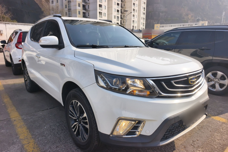 吉利汽车 远景X6 2016款 1.3T CVT豪华型车身外观6002