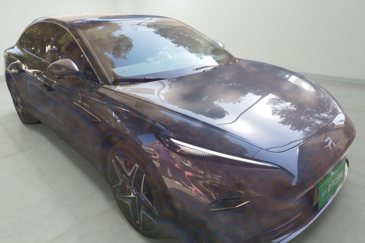 飞凡汽车 飞凡F7 2023款 性能Pro版车身外观3