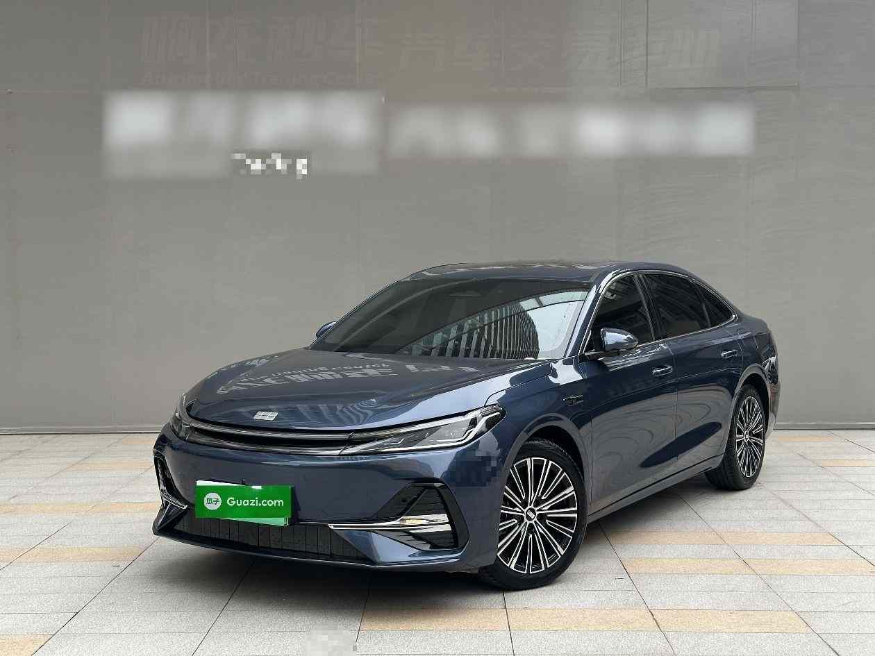 吉利银河 银河A7 2025款 EM-i 150km 星舰版(2)
