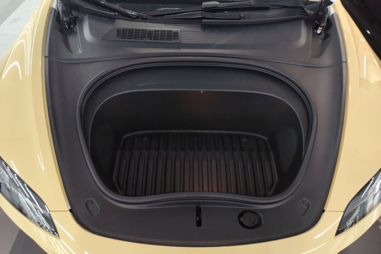 特斯拉 Model 3 2023款 后轮驱动版局部细节24