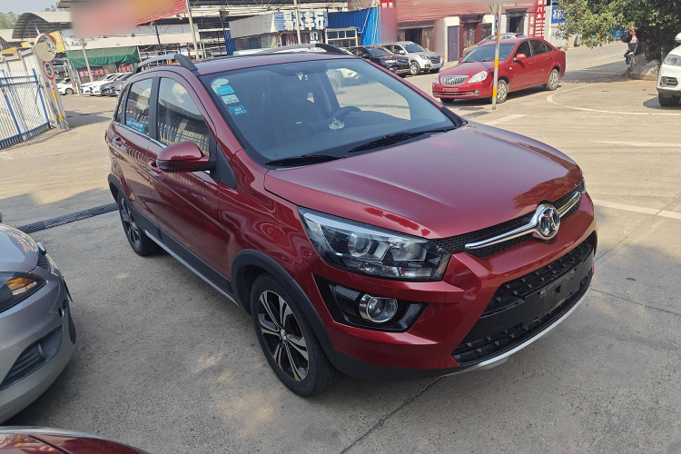 北京汽车 绅宝X25 2015款 1.5L 手动精英型车身外观6002