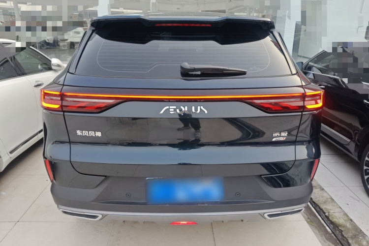 东风风神 皓极 2025款 马赫动力 1.5T 尊贵型车身外观6