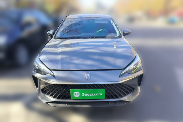 荣威i5 2023款 1.5L 手动舒享版车身外观2