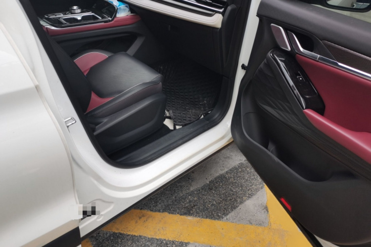 思皓QX 2021款 300T DCT尊贵智联型局部细节9005