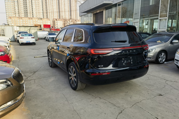 鸿蒙智行 问界M7 2024款 1.5T 智驾后驱Pro版 5座车身外观6003