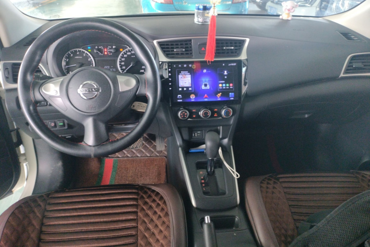 日产 轩逸 2021款 经典 1.6XE CVT舒适版中控内饰7002