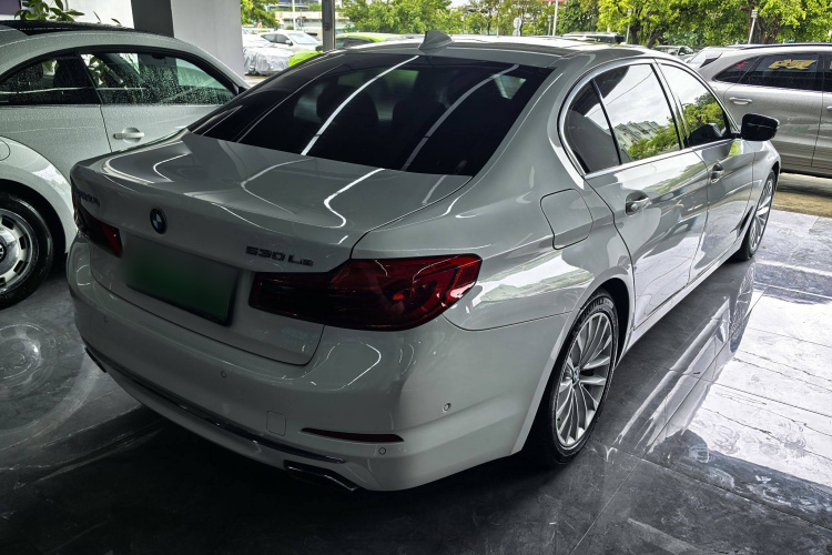 宝马5系新能源 2020款 530Le 先锋版车身外观6004