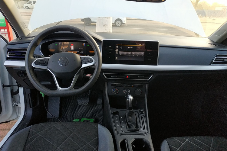 大众 朗逸 2023款 改款 1.5L 自动得逸版中控内饰12