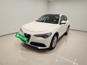 阿尔法·罗密欧 Stelvio斯坦维 2017款 2.0T 200HP 精英版