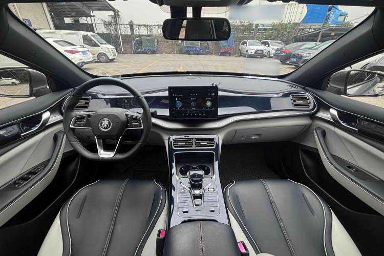 比亚迪 秦PLUS 2021款 DM-i 55KM 旗舰型中控内饰7008