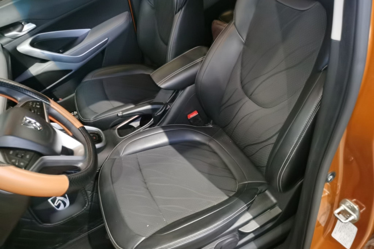 宝骏510 2017款 1.5L 自动时尚型中控内饰19