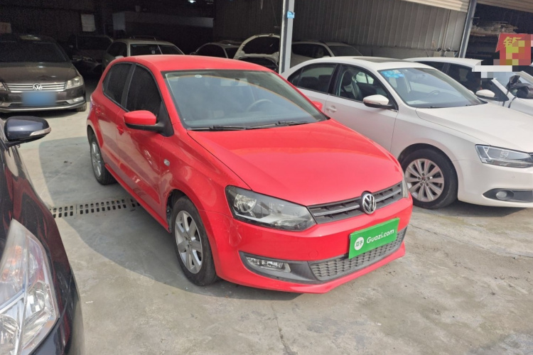 大众 Polo 2013款 1.4L 自动舒适版车身外观3