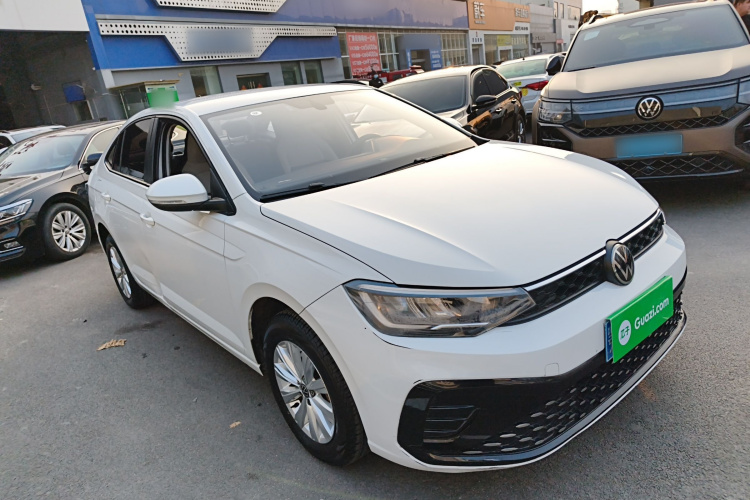 大众 朗逸 2023款 新锐 1.5L 自动新逸版车身外观3