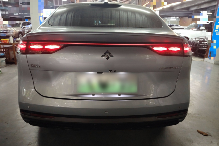 昊铂HT 2023款 670 后驱特高压版车身外观6