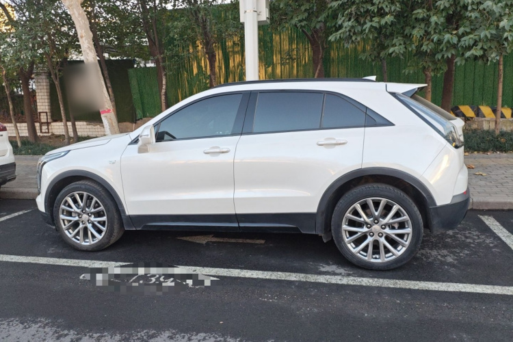 凯迪拉克XT4 2022款 28T 四驱铂金型车身外观6003