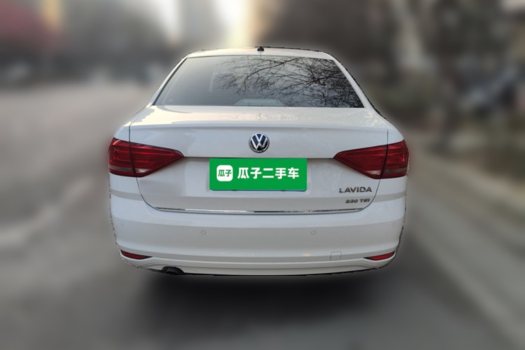 大众 朗逸 2017款 1.6L 自动舒适版车身外观6