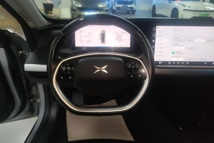 小鹏P7 2020款 670N局部细节13