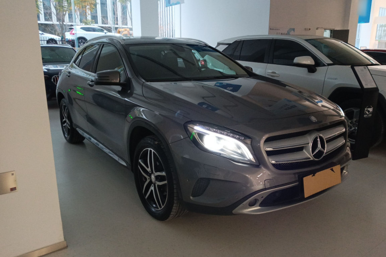 奔驰GLA 2015款 GLA 200 时尚型车身外观6002