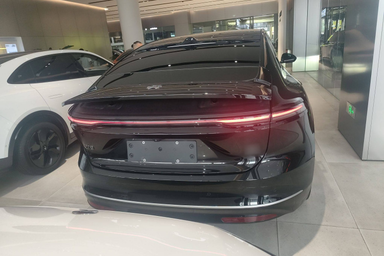 蔚来ET9 2025款 102kWh车身外观6004