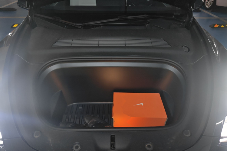 特斯拉 Model Y 2024款 后轮驱动版局部细节24