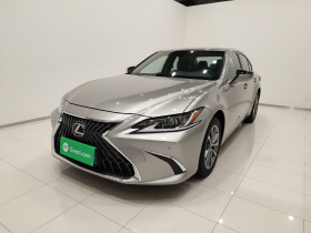 雷克萨斯ES 2022款 200 卓越版