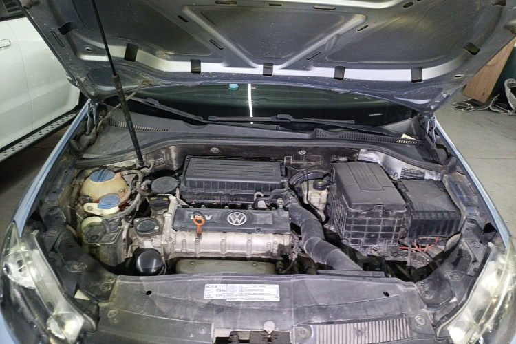 大众 高尔夫 2012款 1.6 手动舒适型机舱底盘24