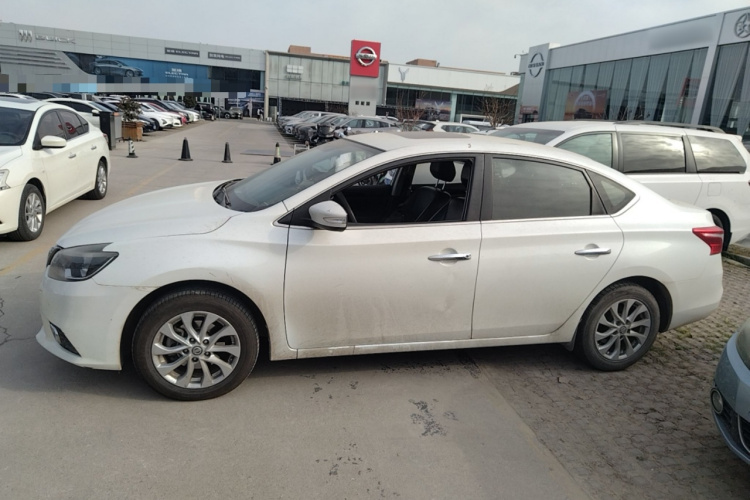 日产 轩逸 2016款 1.6XL CVT豪华版车身外观4