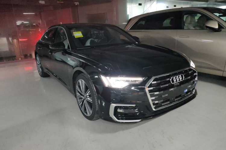 奥迪A6L 2026款 45 TFSI 臻选动感型车身外观6002