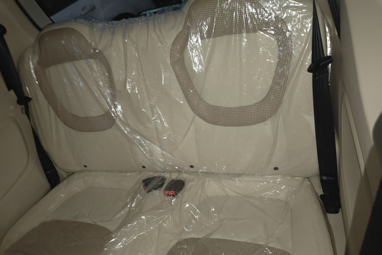 五菱汽车 宏光MINIEV 2024款 第三代 215km 青春版中控内饰7004