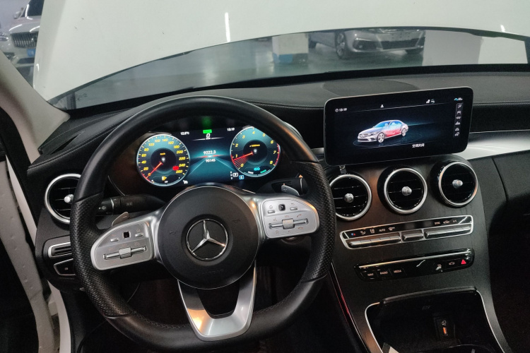 奔驰C级 2020款 改款 C 260 L 运动版中控内饰7002