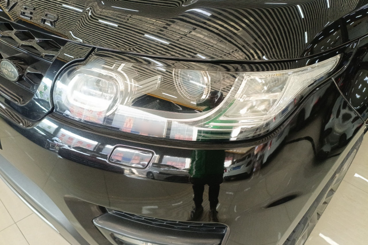 路虎 揽胜运动版 2017款 3.0 SC V6 HSE DYNAMIC局部细节36