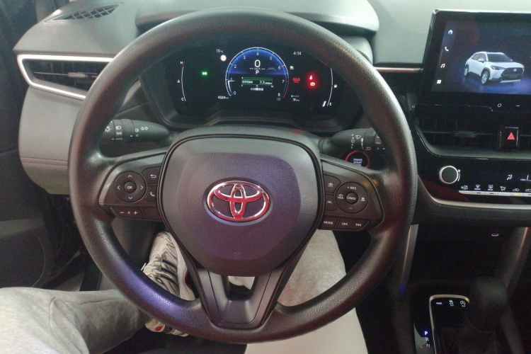 丰田 卡罗拉锐放 2024款 2.0L 精英版局部细节13