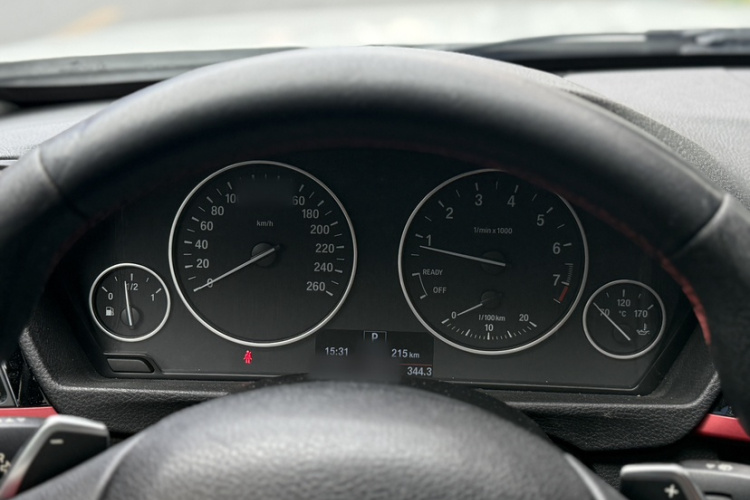 宝马3系 2015款 320Li 超悦版时尚型中控内饰7009